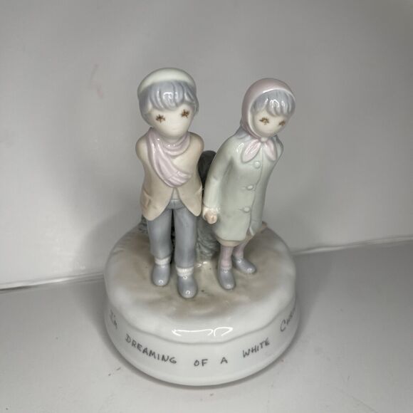 I’m Dreaming Of A White Christmas Music Box 1983 ~ Artist Flavia Weedn - Picture 1 of 4